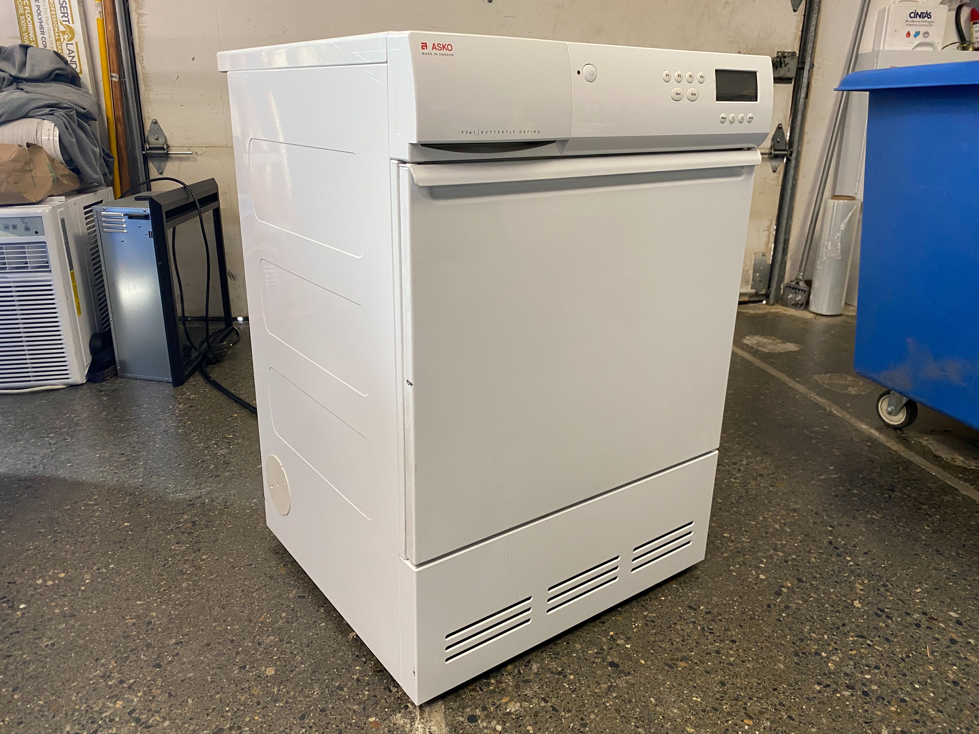 ASKO Butterfly Dryer Model #T761