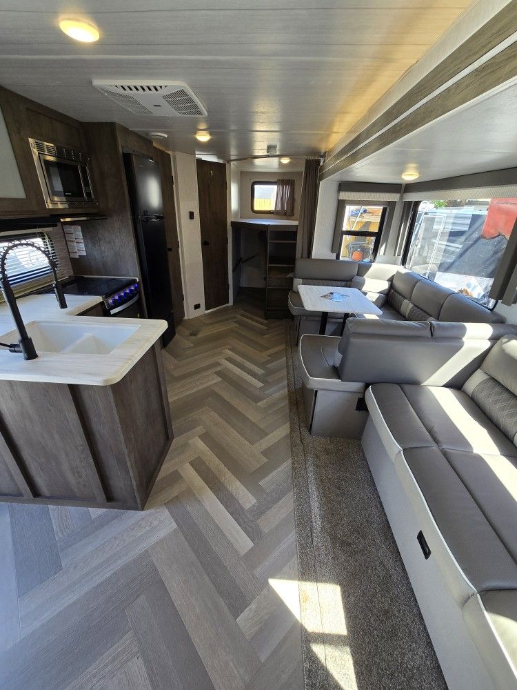 Rv Travel Trailer 26' 2022 