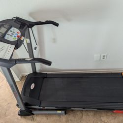 Treadmill 