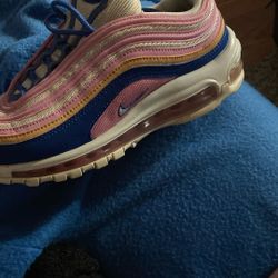 Nike 7.5 Air Max 97