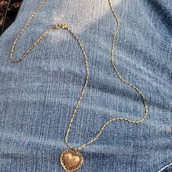 14kt Necklace And Pendant