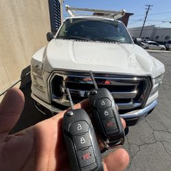 Llaves De Autos / Car Let’s And Remotes 