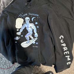 Supreme Hoodie