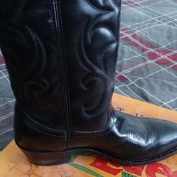 Men's Authentic Laredo Western Boots