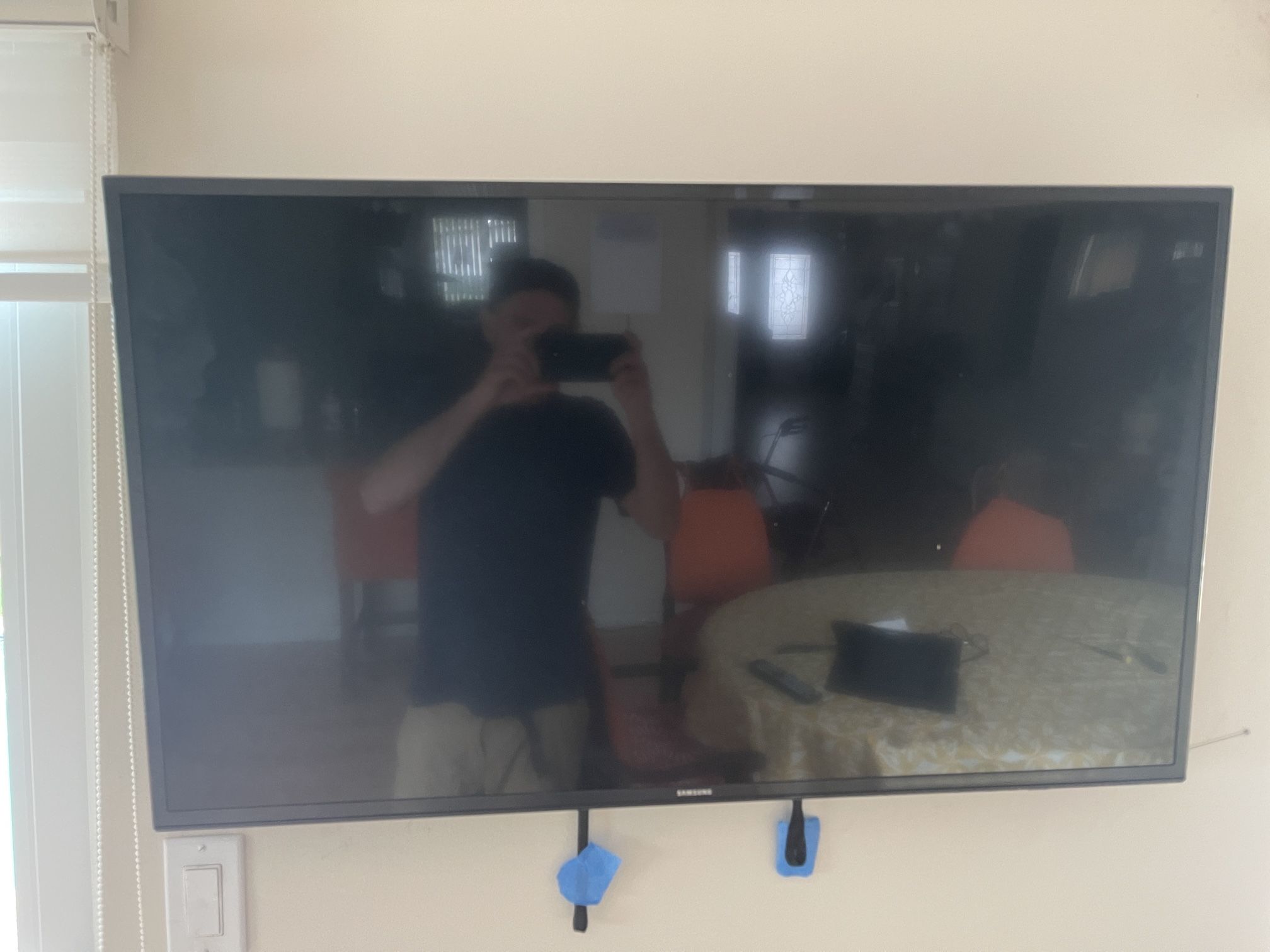 Samsung 40” TV