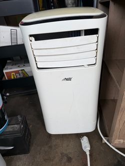 Portable A/ C in good conditions