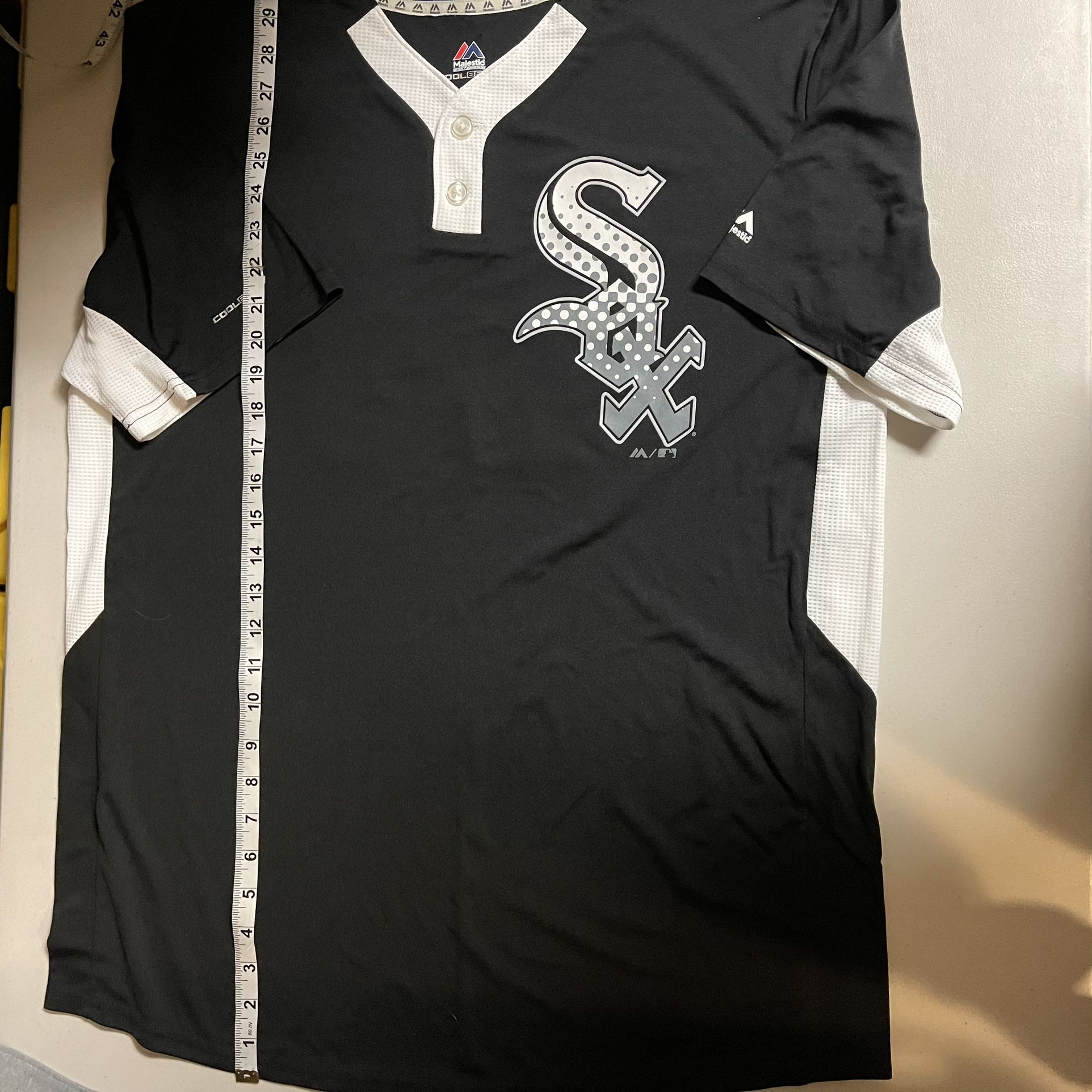 Chicago White Sox Majestic Batting Practice Jersey Ozzie Guillen Mens Size  Large for Sale in Gilbert, AZ - OfferUp