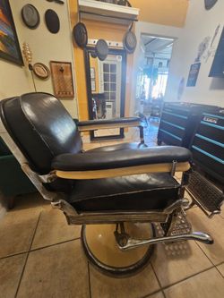 Barber chair
