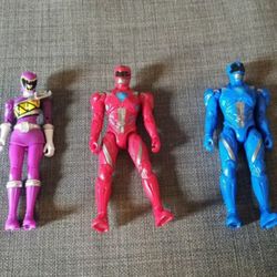 4 Power Ranger Toys