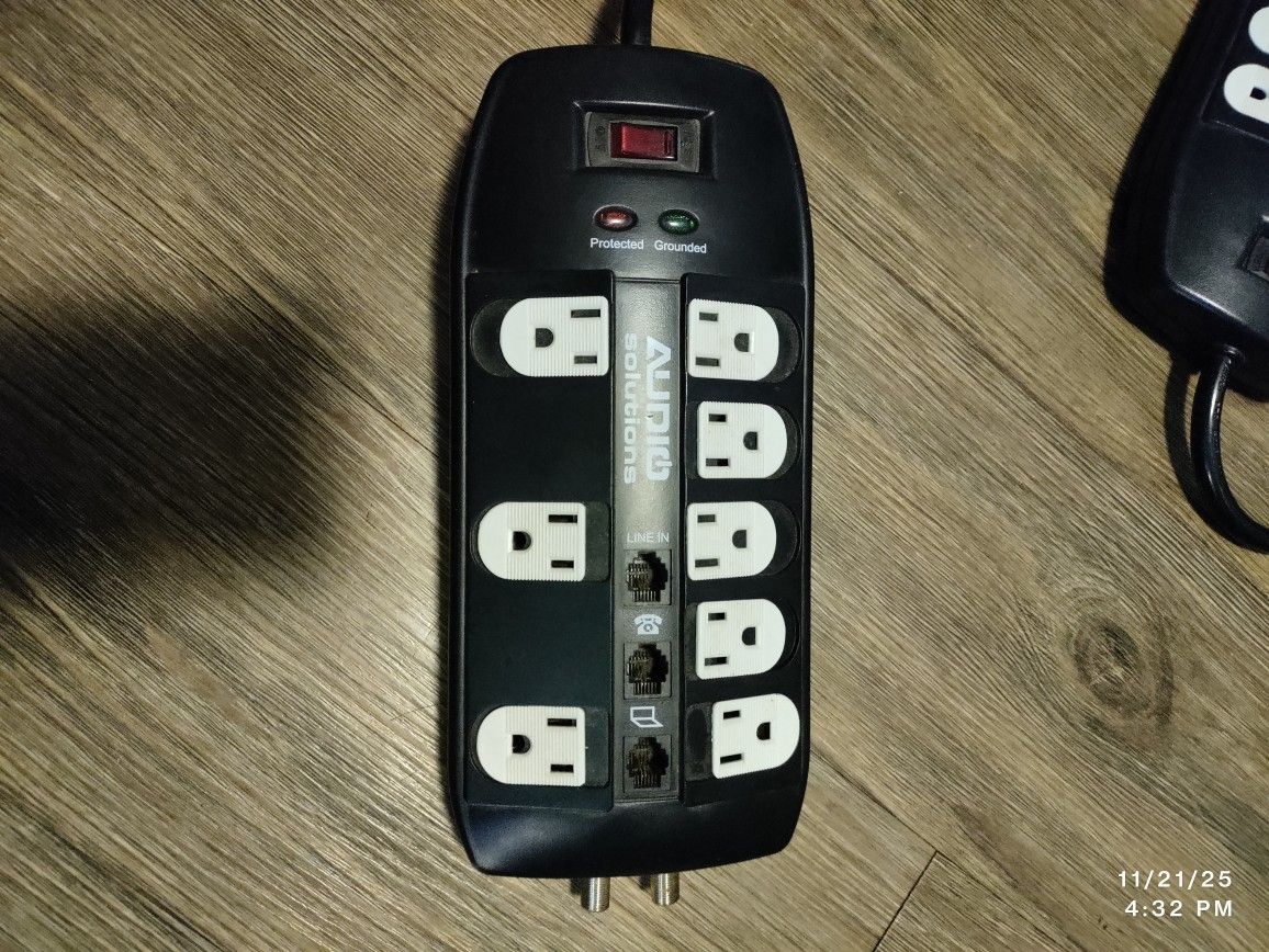 Utilitech Power Surge Protector