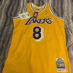Kobe Bryant Authentic Mitchell & Ness Jersey