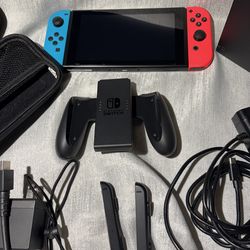 Nintendo Switch + Original Bundle