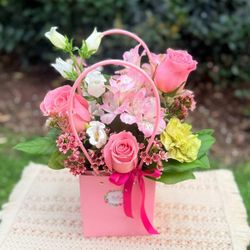 Beautiful Fresh Flowers For Valentine's Day 