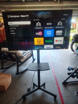 43 Inch 4k Roku Tv. Mint Condition