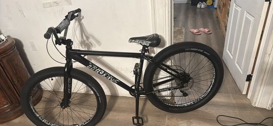 Throne 27.5 fat tires