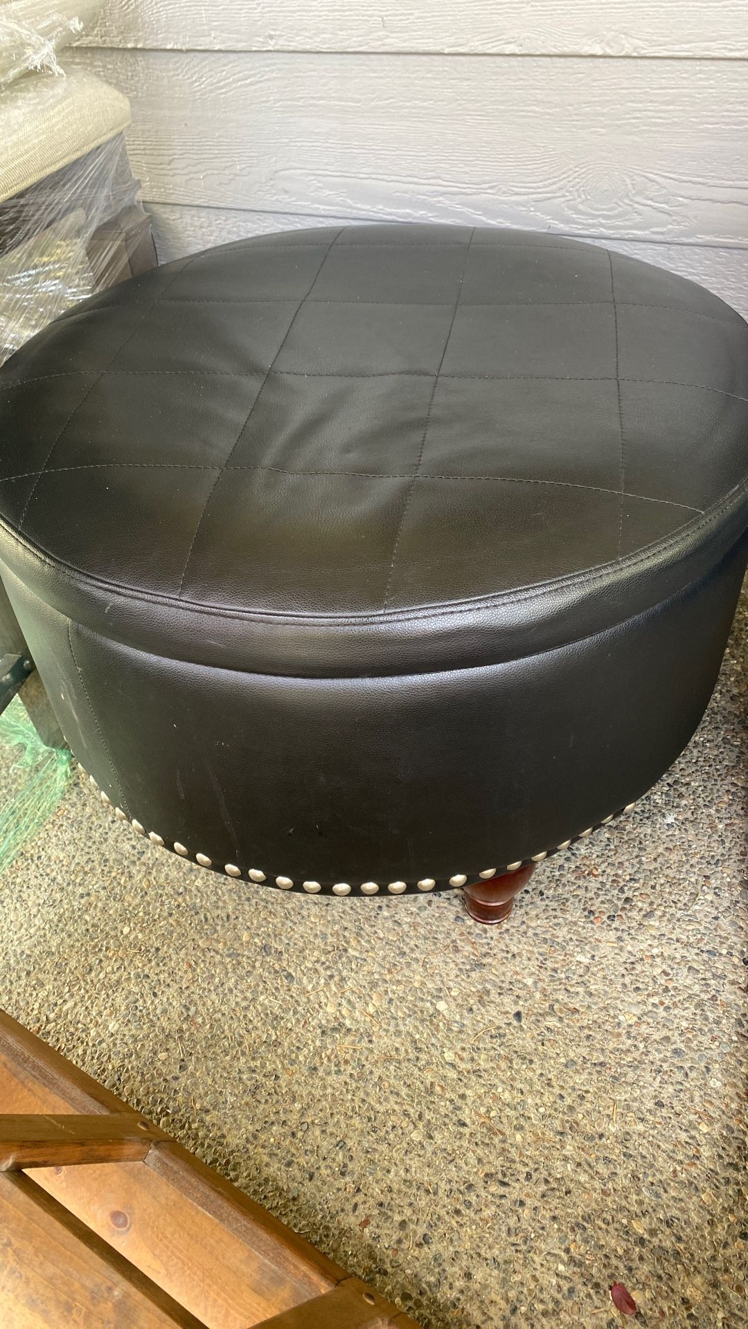 Round Coffee Table
