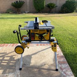 Dewalt DWE7485 Portable Table Saw 