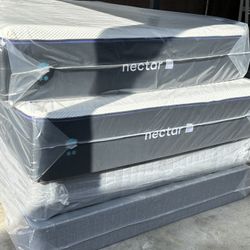 Nectar

Nectar classic 13" medium firm Memory Foam.   
Breathable cooling cover therapeutic 