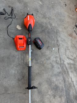 ECHO 56V 21 in. X Series Double-Sided Double-Reciprocating Articulating Shaft Hedge Trimmer 5.0Ah Battery and Rapid Charger