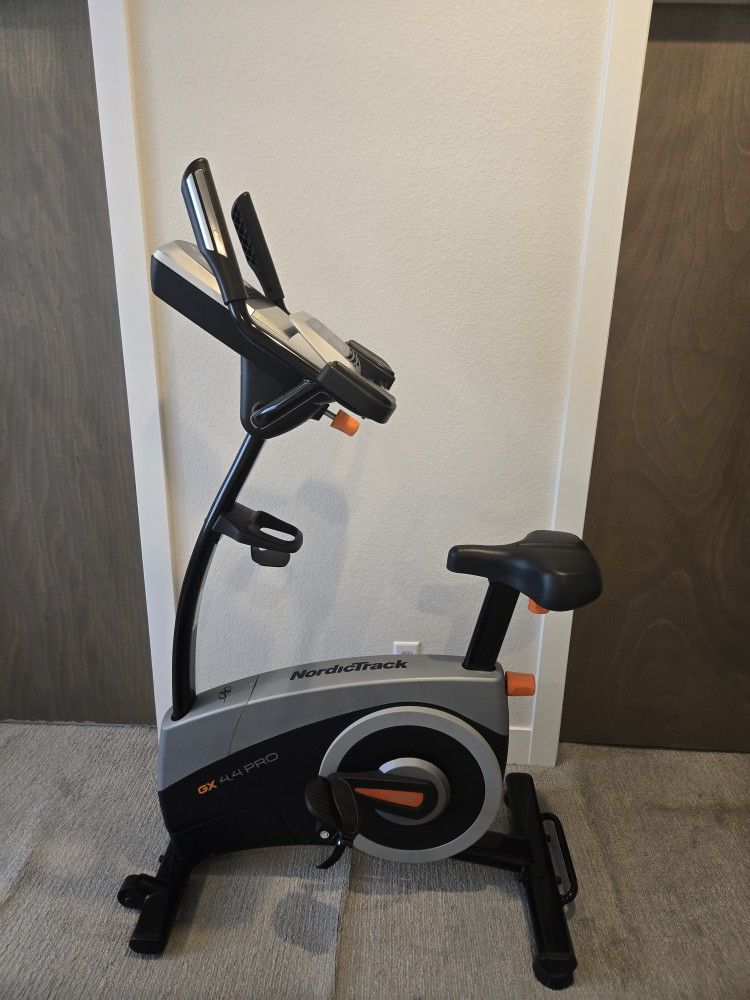 Nordic Track GX 4.4 Pro Stationary Bike
