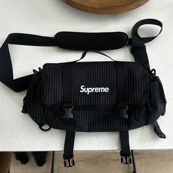 Supreme Mini Duffle Bag 2024