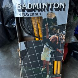 Badminton