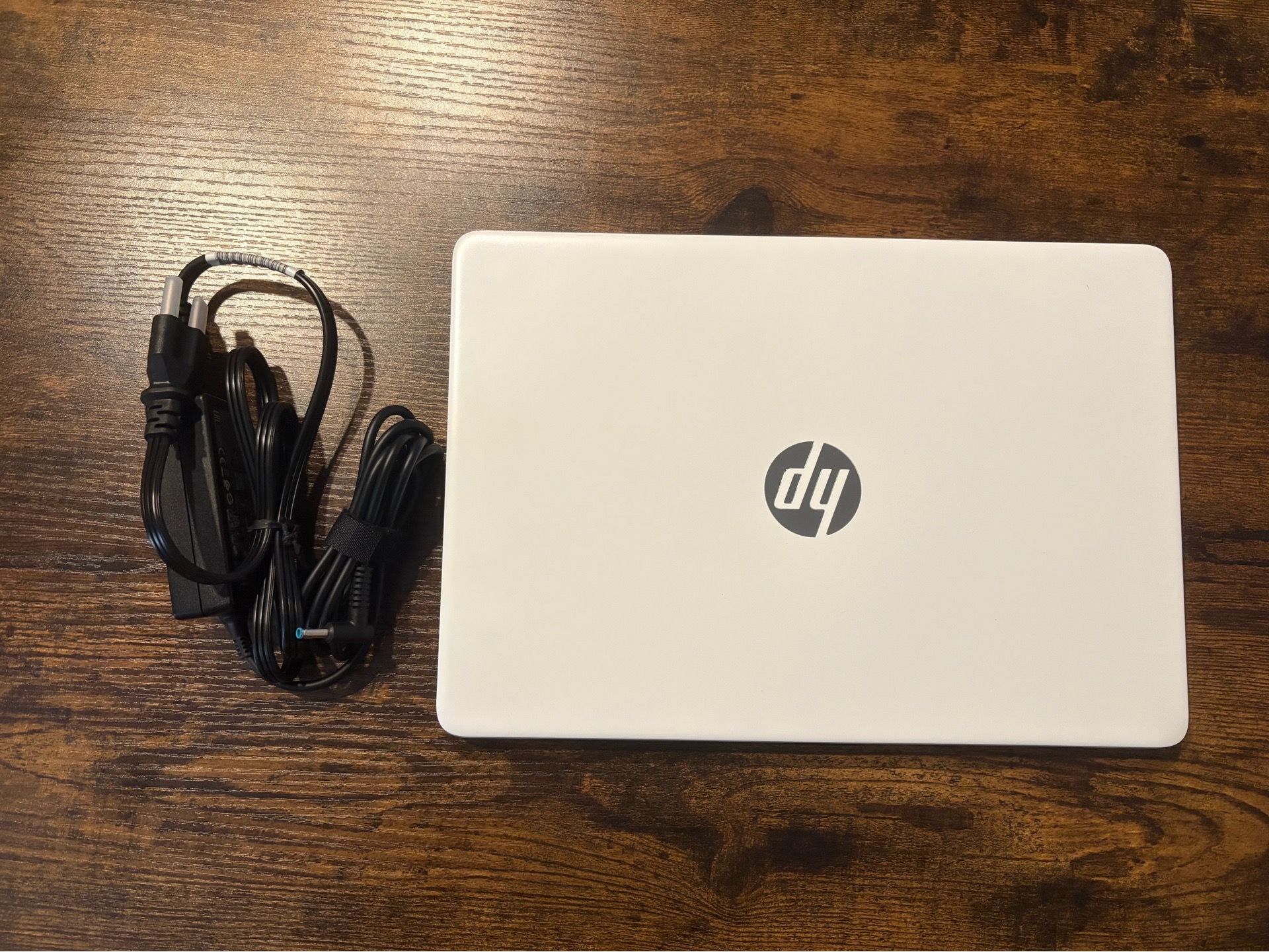 HP 14” laptop- intel celeron - 4GB memory - 64GB eMMC