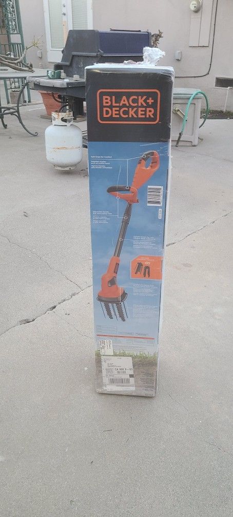Black + Decker Corded Garden Cultivator***** Brand New*****