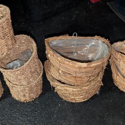 Wall Mounted Flower Basket Courtyard Green Plant Flower Hanging Basket Holiday Decoration Courtyard Outdoor Indoo