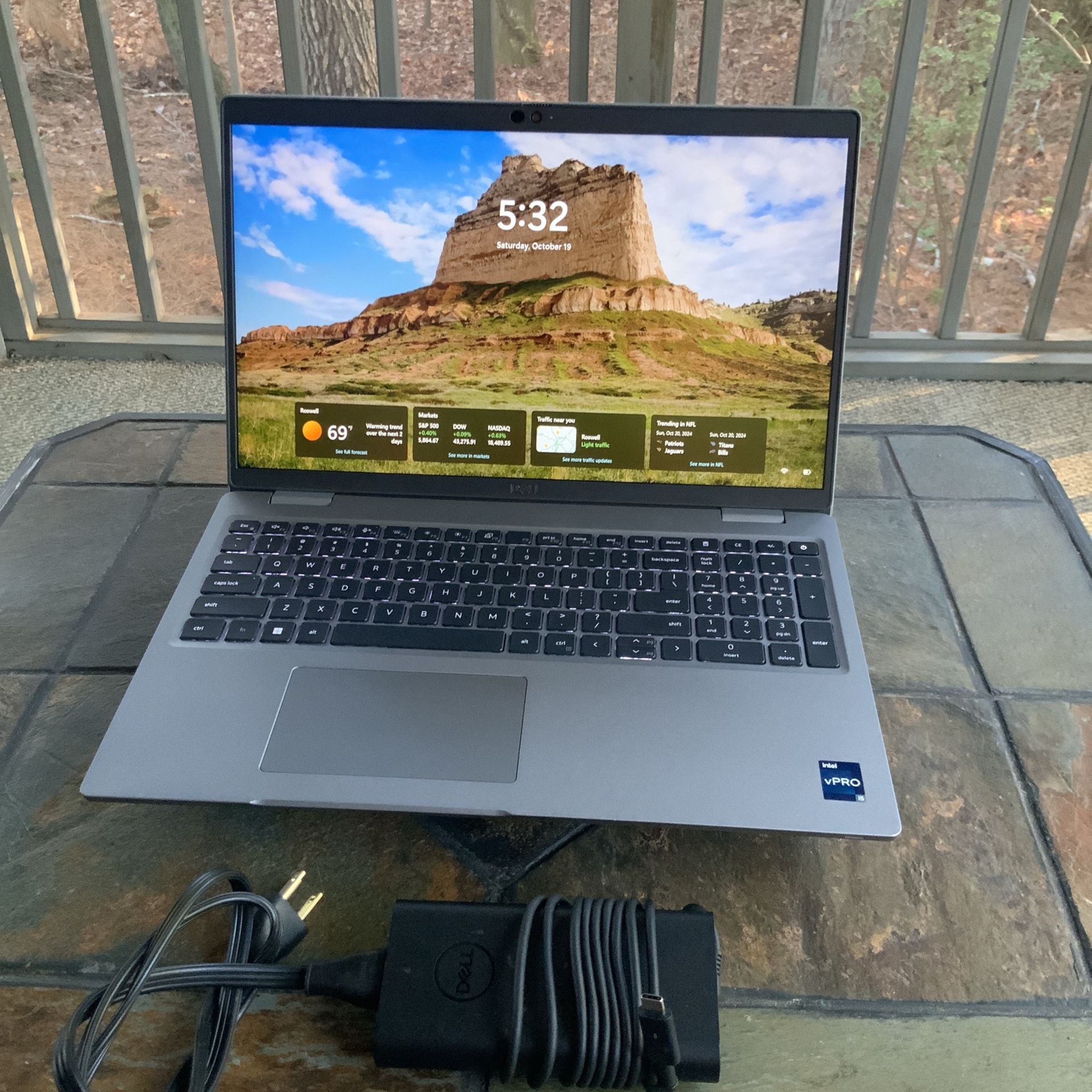 Dell Precision 3570 15'6" 12th Gen Intel Core i5-1250P CPU @1.70 GHz, 16GB RAM, 512GB SSD FHD Touchscreen, With Warranty EXP: OCT 30 2025.