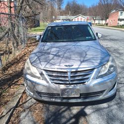 2013 Hyundai Genesis