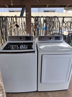 Samsung Washer And GAS Dryer set 🔥