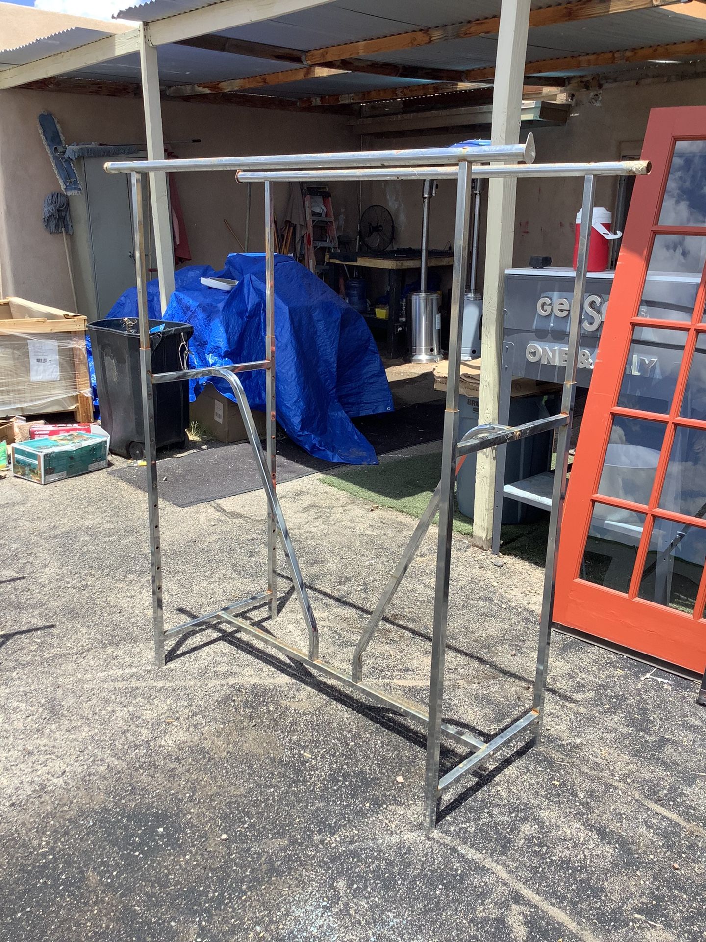 Heavy Duty Double Bar Clothing Rack