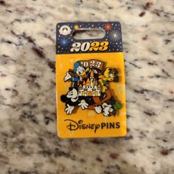 Disney Pin Colletion 2023