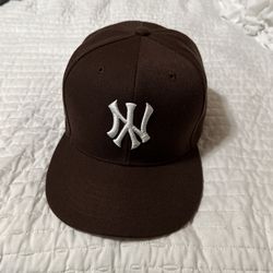 Uniform Studio Hat
