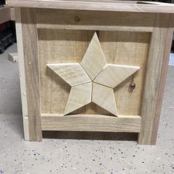 Farmhouse Style Cedar Planter