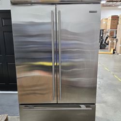 Sub-zero Built In BI42UFDID/S/TH