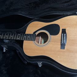 Yamaha  Acoustic  Guitar