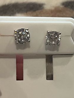 New Moissanite 1.0 carat Studs