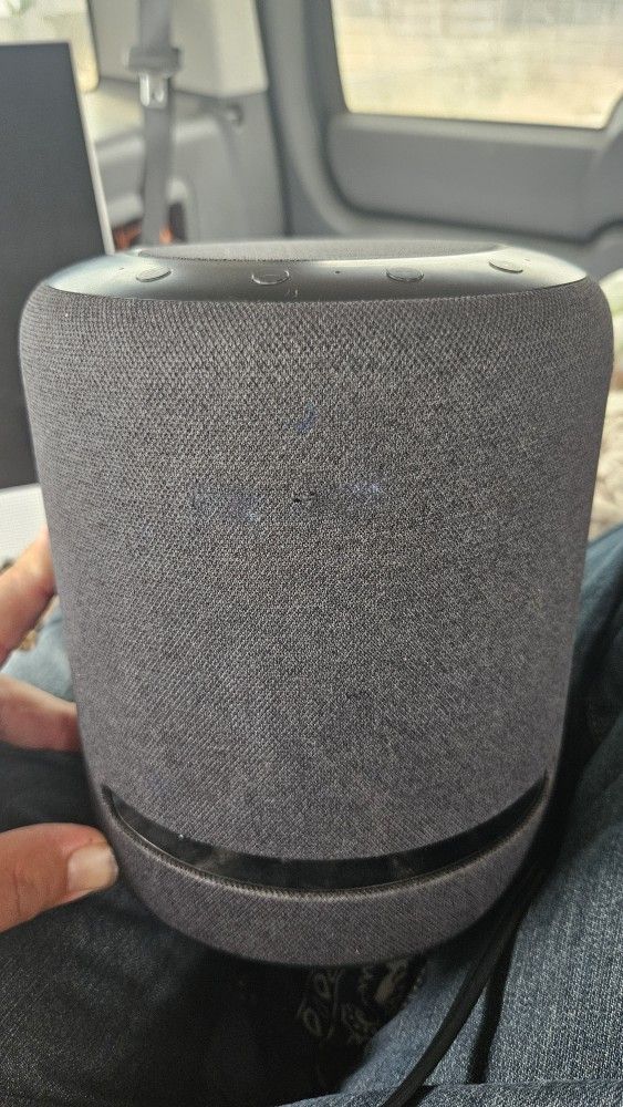 AMAZON ALEXA ECHO STUDIO