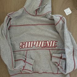 Authentic Supreme hoodie