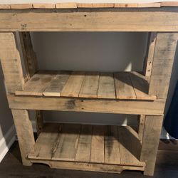 Reclaimed Wood Pallet Shelving Unit