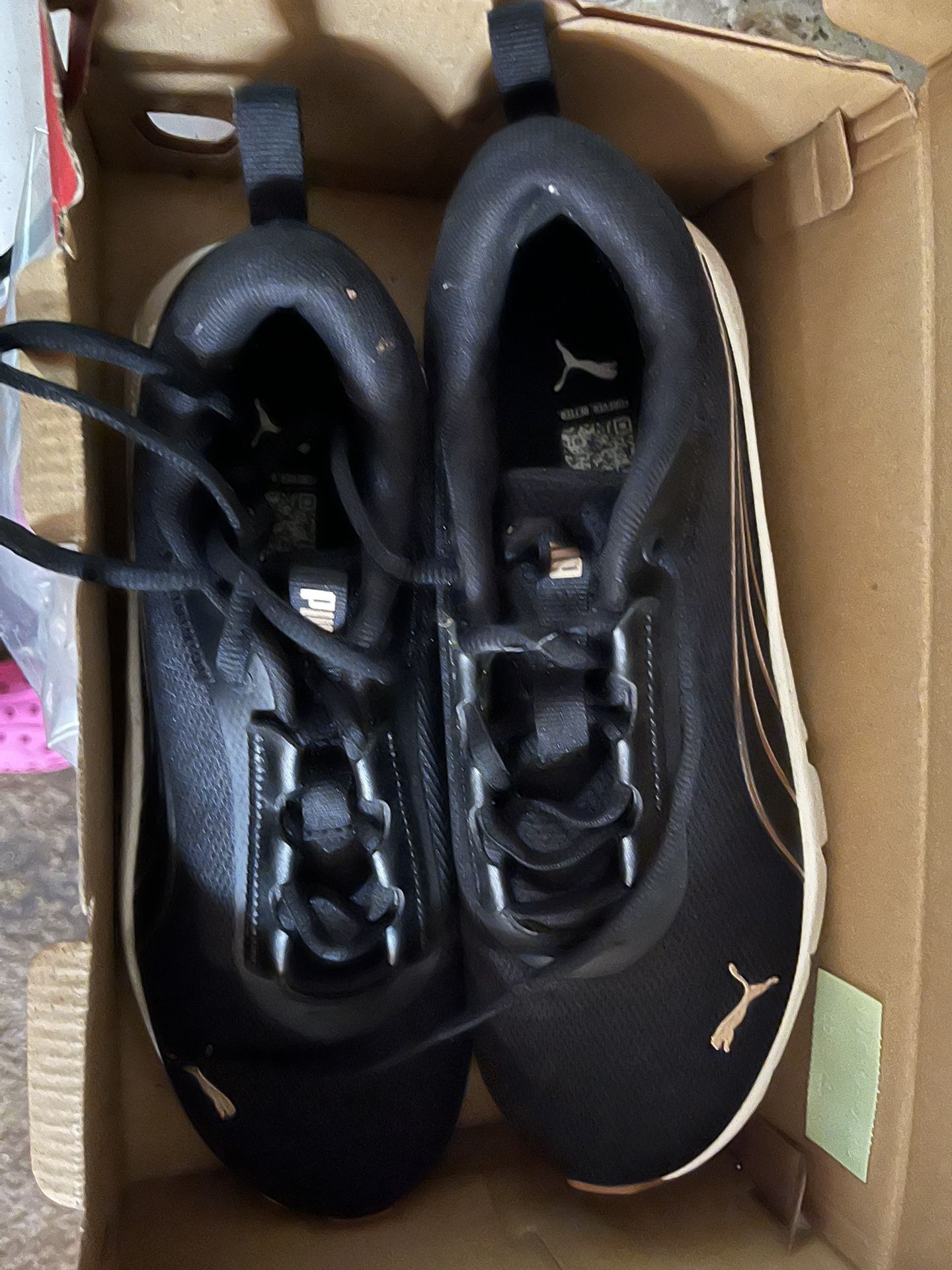 Puma Black Sneakers