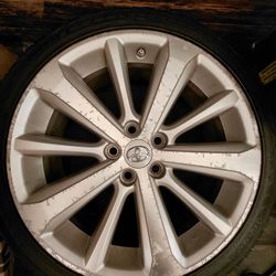 2008 to 2013 toyota highlander wheels n tires