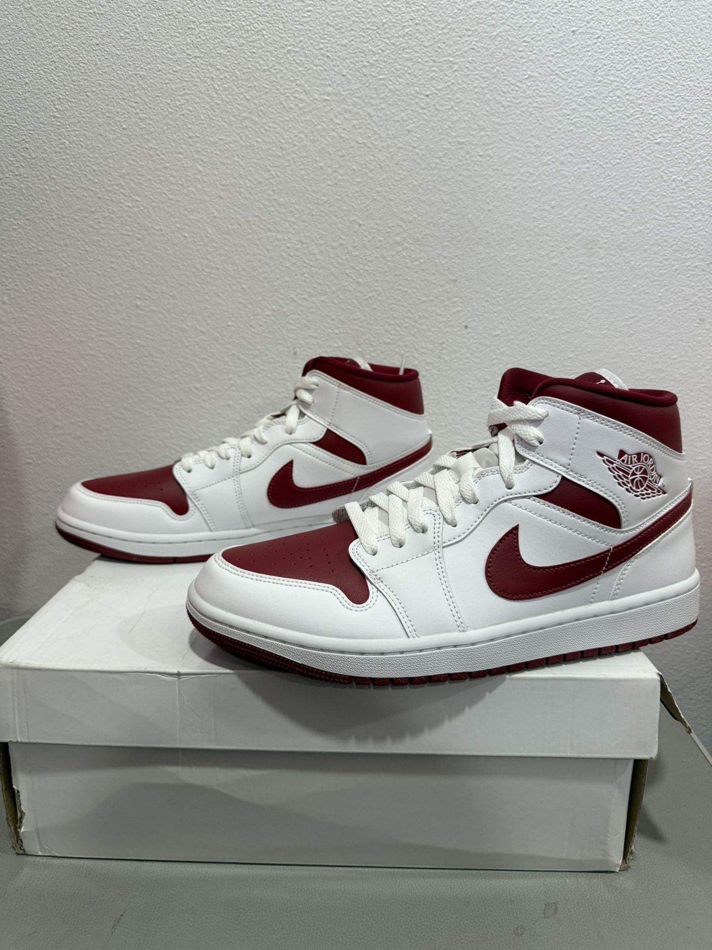 Nike Air Jordan 1 Mid White Pomegranate BQ6472-161