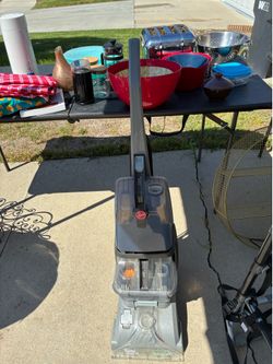 Hoover Turbo Scrub SpinScrub Carpet Cleaner