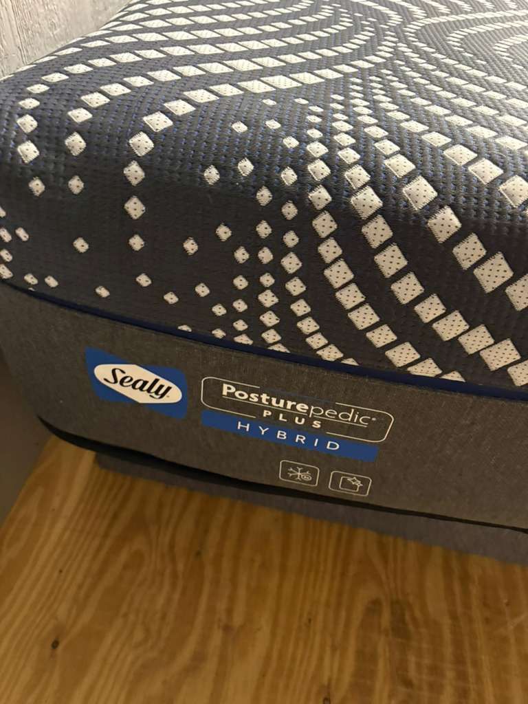 Queen Mattress Sealy Posture Pedic Hibrid