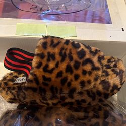 Steve Madden Slippers