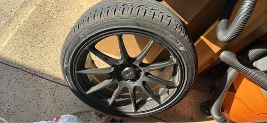 Black rims 18s