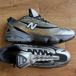 NEW BALANCE 1000 Sz.11/5